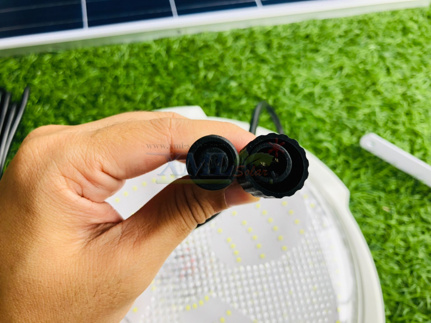 โคมไฟซาลาเปาโซล่าเซลล์ ติดเพดาน-ผนัง รุ่น 300W.+300W. (แสงขาว)( 2 โคม )