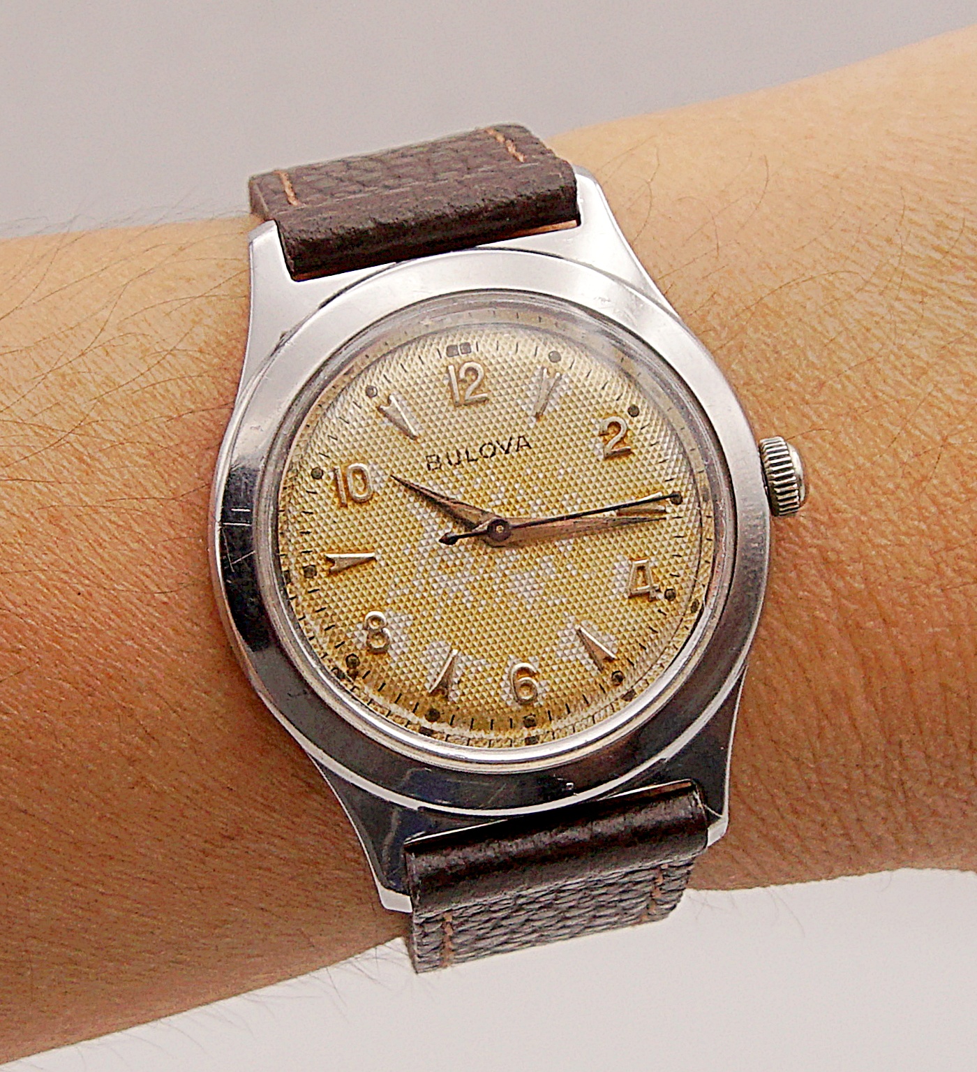 นาฬิกาเก่า BULOVA ไขลาน