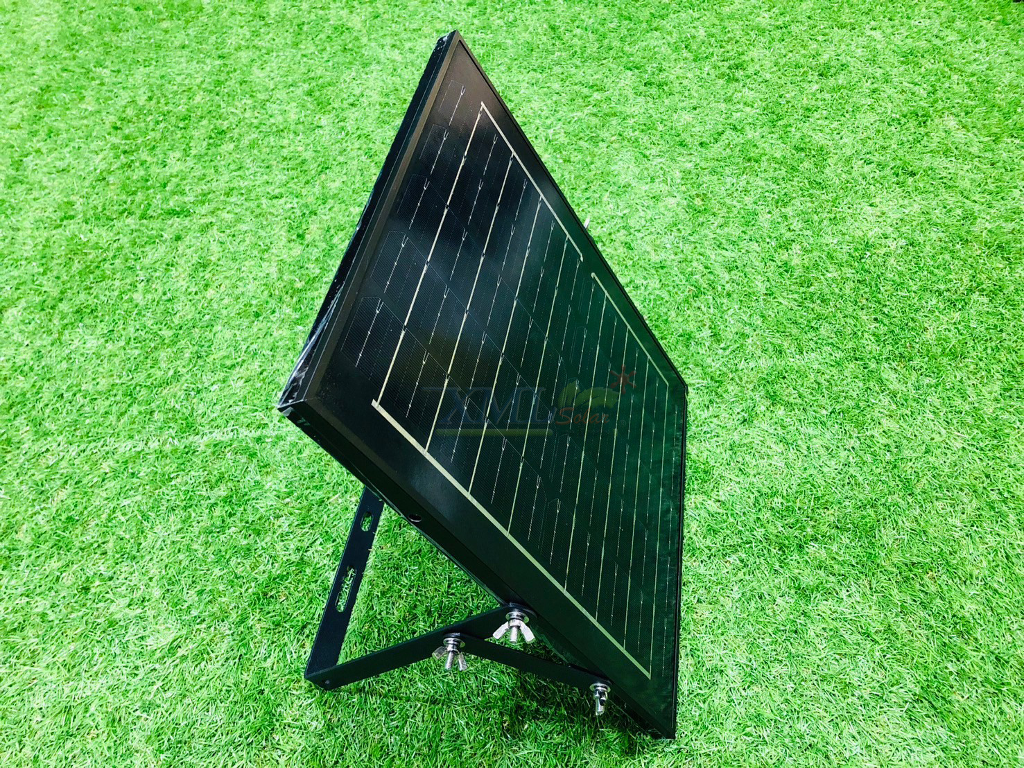 ไฟสปอตไลท์โซล่าเซลล์ 280W / 380W รุ่น MD-PT01 (เเสง : ขาว)