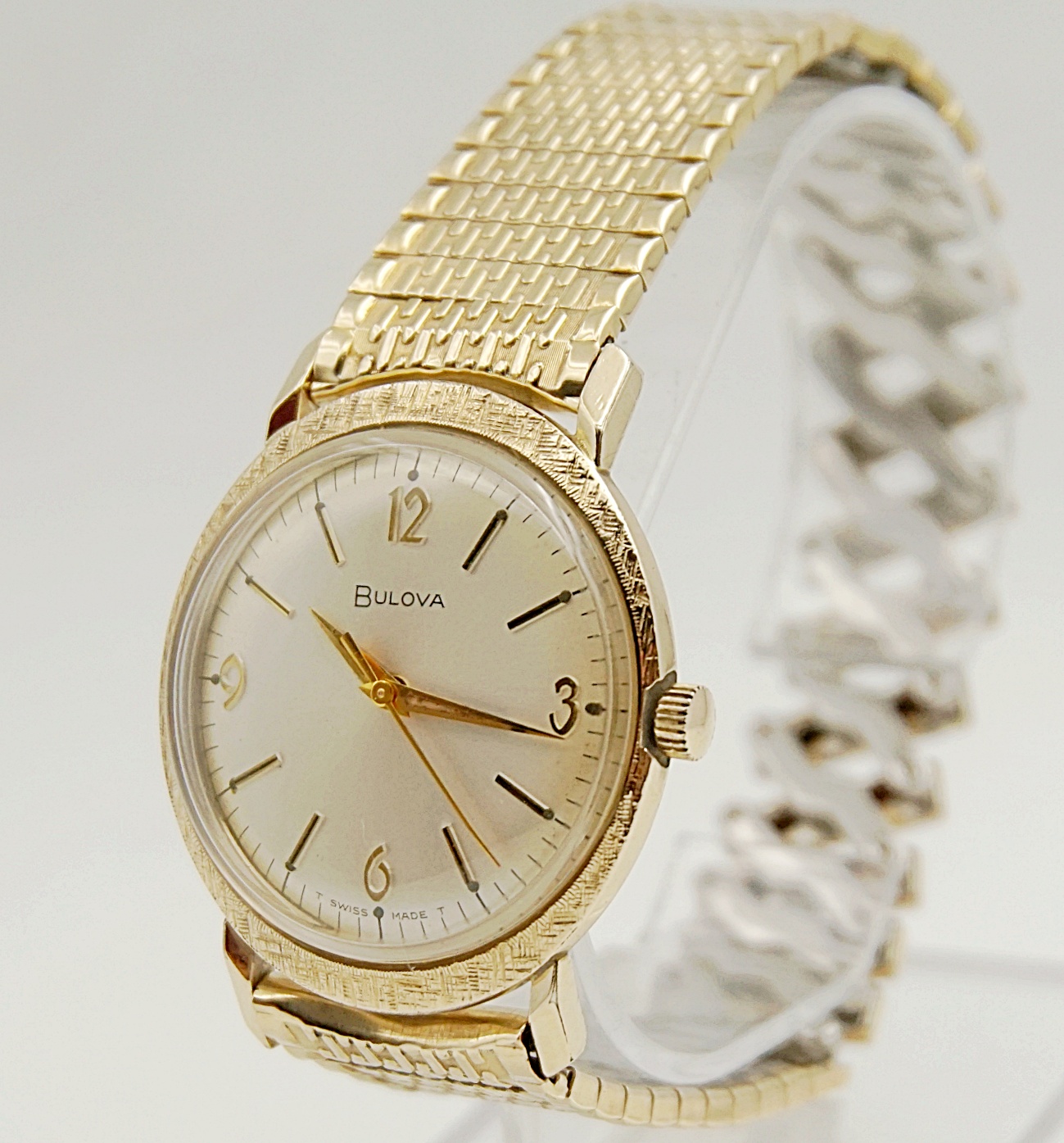 นาฬิกาเก่า BULOVA ไขลาน