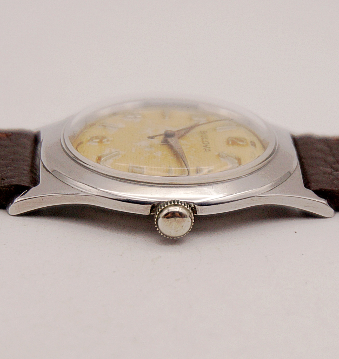 นาฬิกาเก่า BULOVA ไขลาน