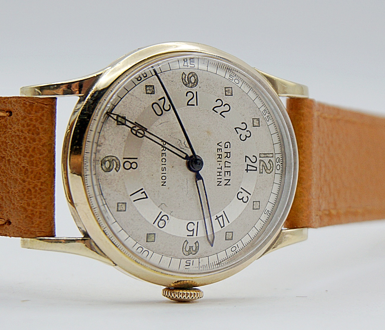 นาฬิกาเก่า GRUEN PAN AM ไขลาน