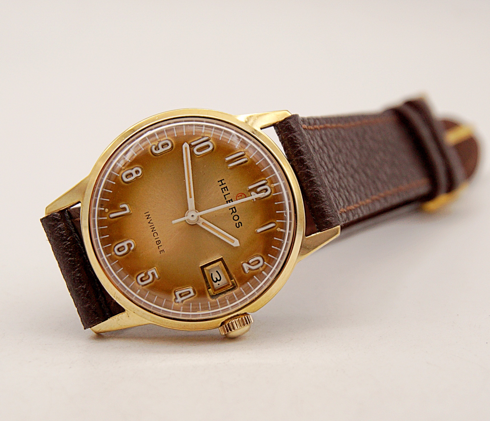 นาฬิกาเก่า HELBROS ไขลาน