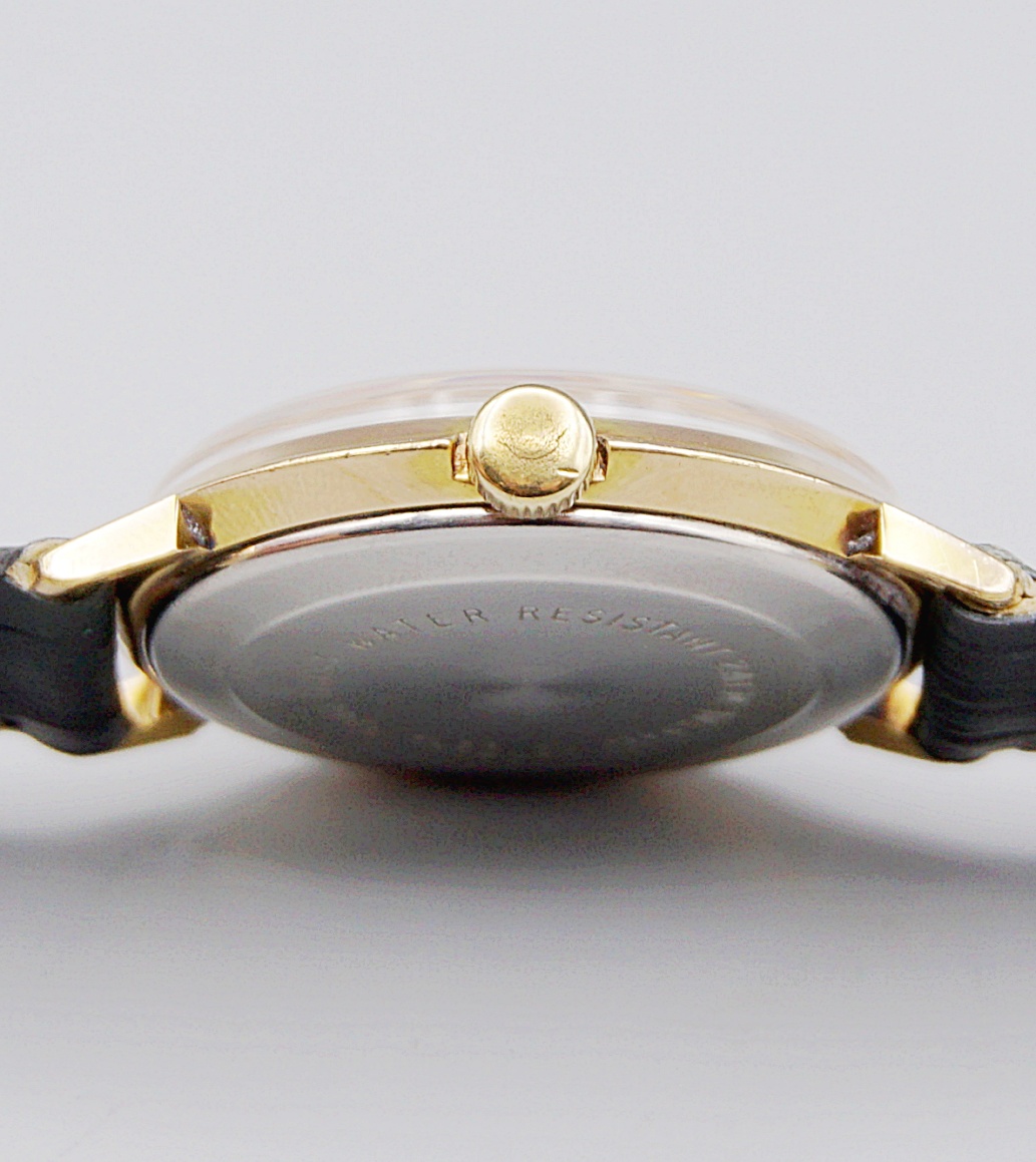 นาฬิกาเก่า SMITHS ไขลาน