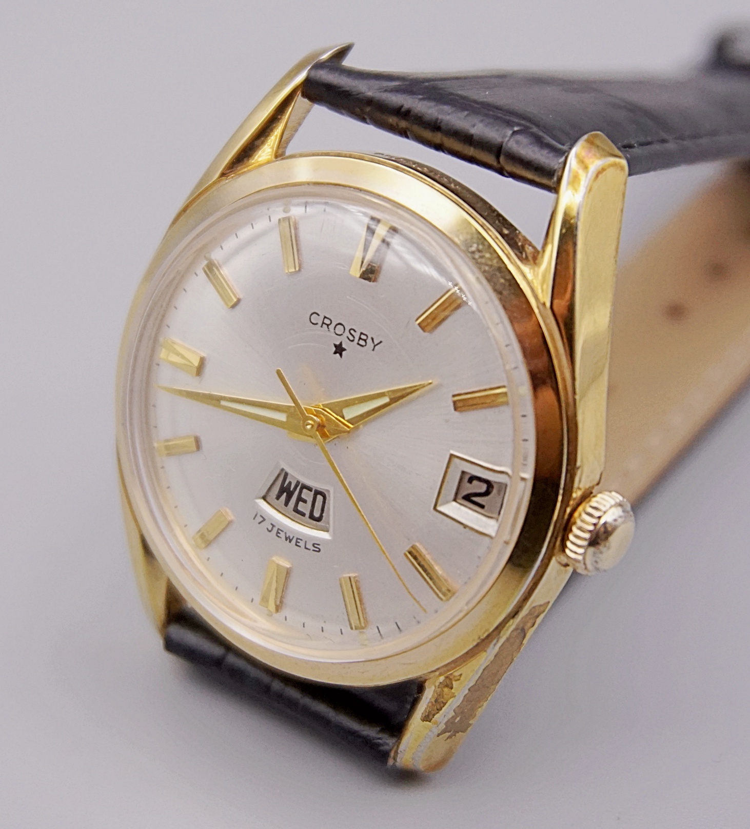นาฬิกาเก่า CROSBY ไขลาน