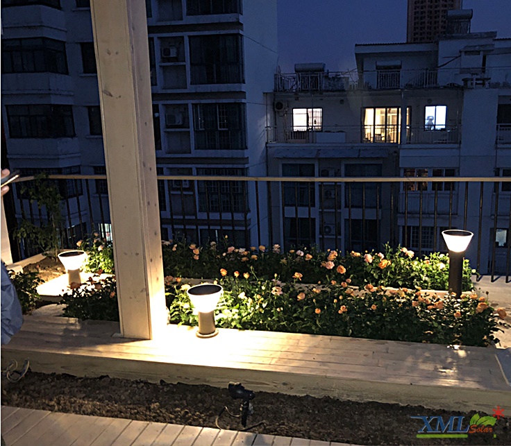 ไฟตั้งพื้น Luxury design ทรงกรวย สีดำ (38 ซม.)(แสง : ขาว + เหลืองวอมไวท์)