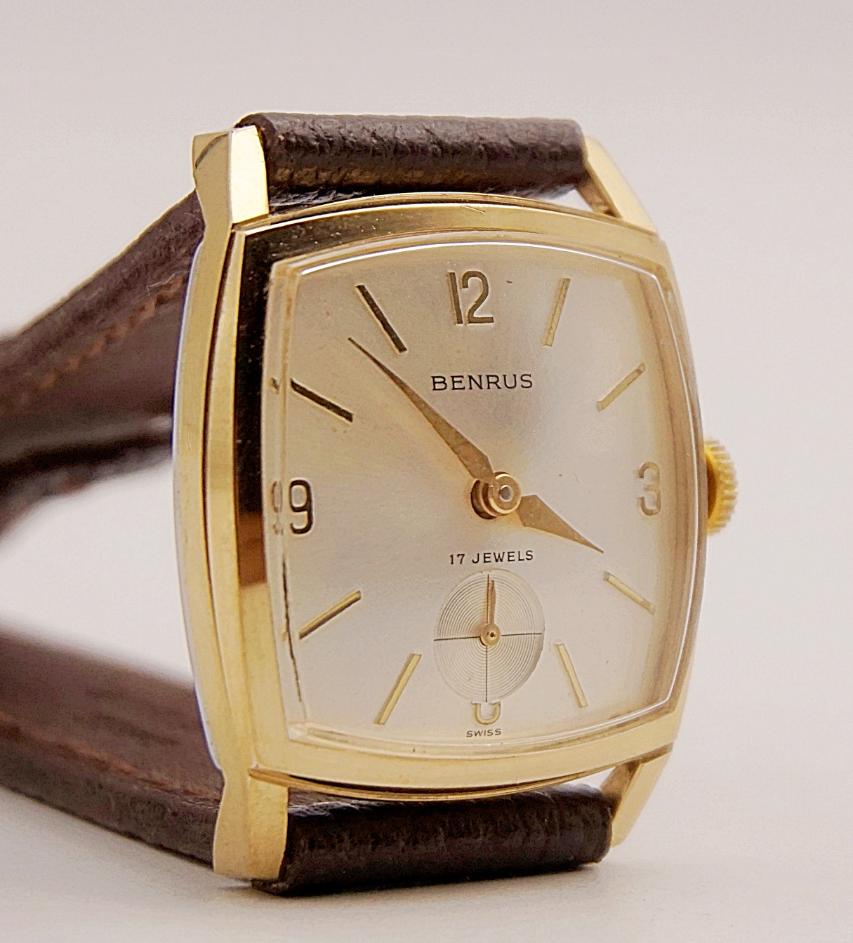 นาฬิกาเก่า BENRUS ไขลานสองเข็มครึ่ง