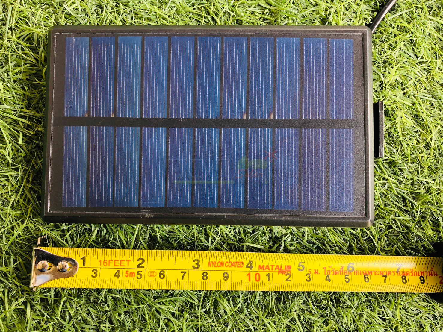 โคมไฟโซล่าเซลล์ ติดเพดาน รุ่นโคมวินเทจ 150 Lumen (แสง เหลืองวอมไวท์)