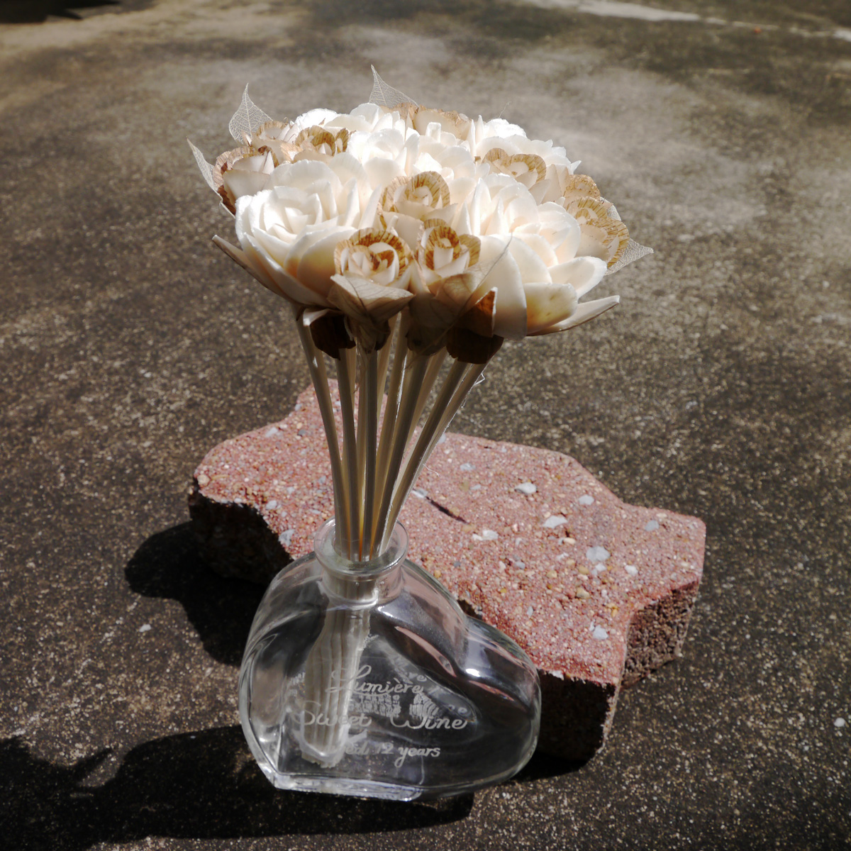 ช่อก้านหวายดูดน้ำหอม 10 นิ้ว +ดอกกุหลาบ 19 ดอก 2 - 3.5cm