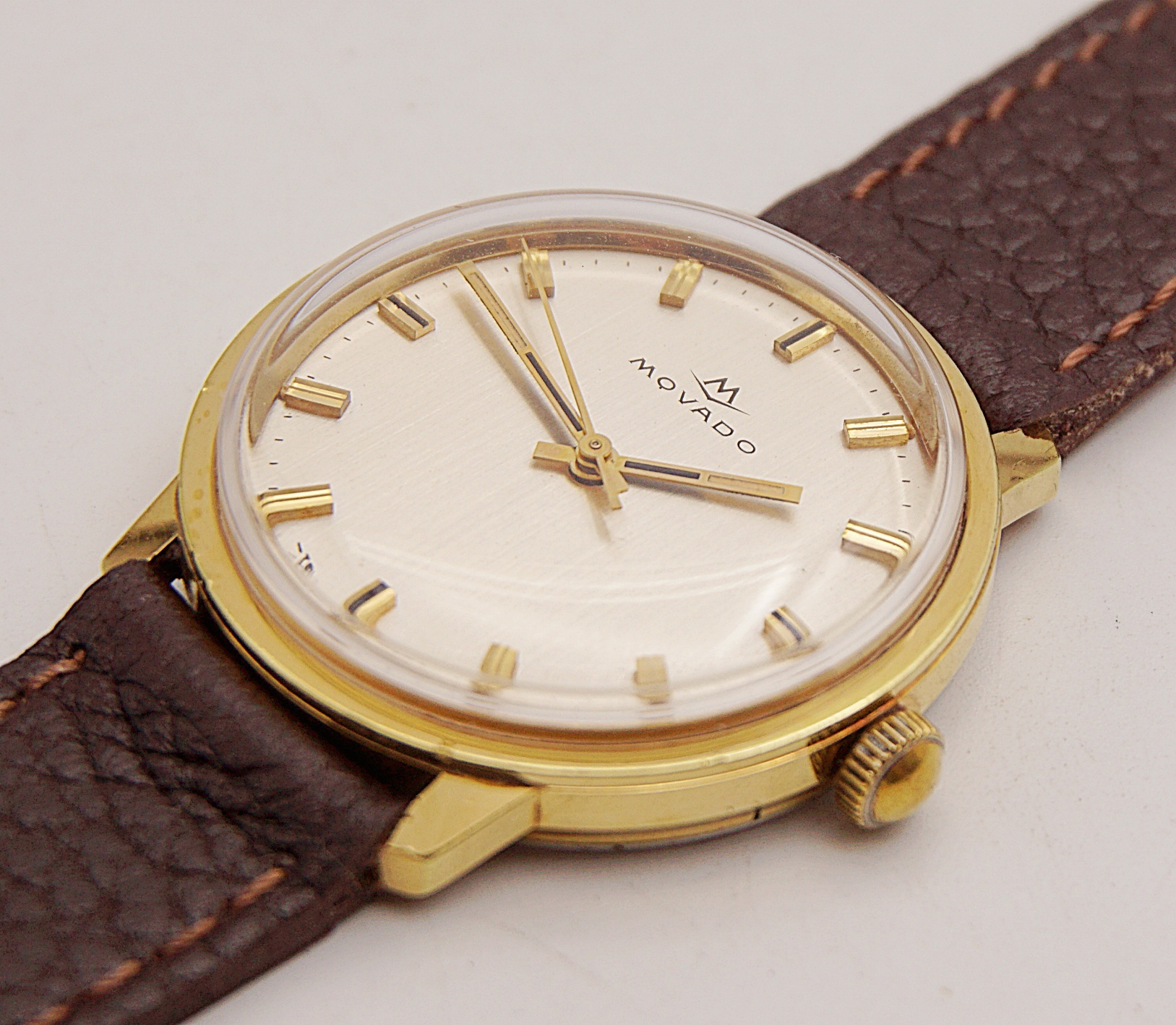 นาฬิกาเก่า MOVADO ไขลาน