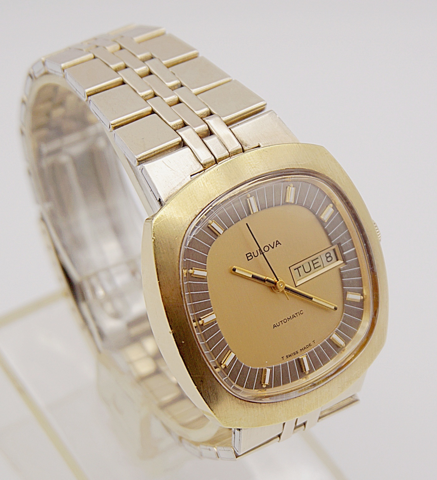 นาฬิกาเก่า BULOVA ออโตเมติก