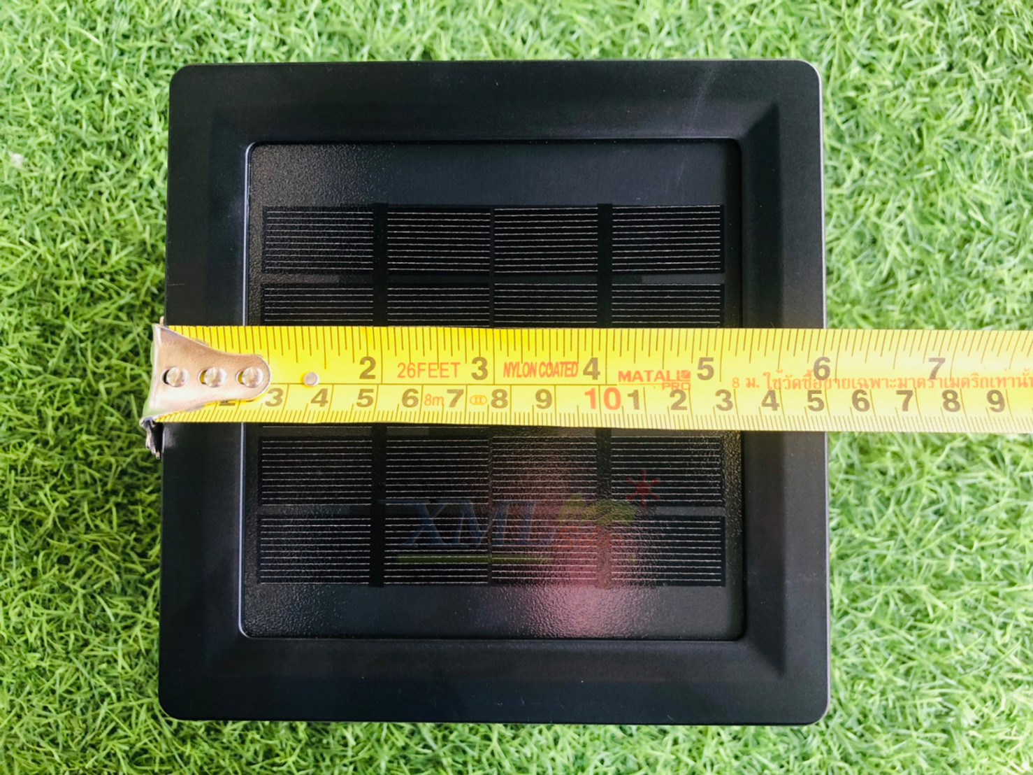 ไฟตั้งพื้นโซล่าเซลล์ ทรงลูกบาศก์ 1000 Lumen + Motion sensor (เเสง : เหลืองวอมไวท์)