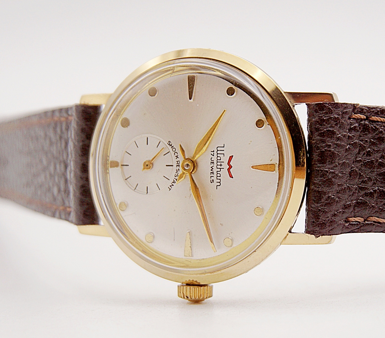 นาฬิกาเก่า WALTHAM ไขลานสองเข็มครึ่ง