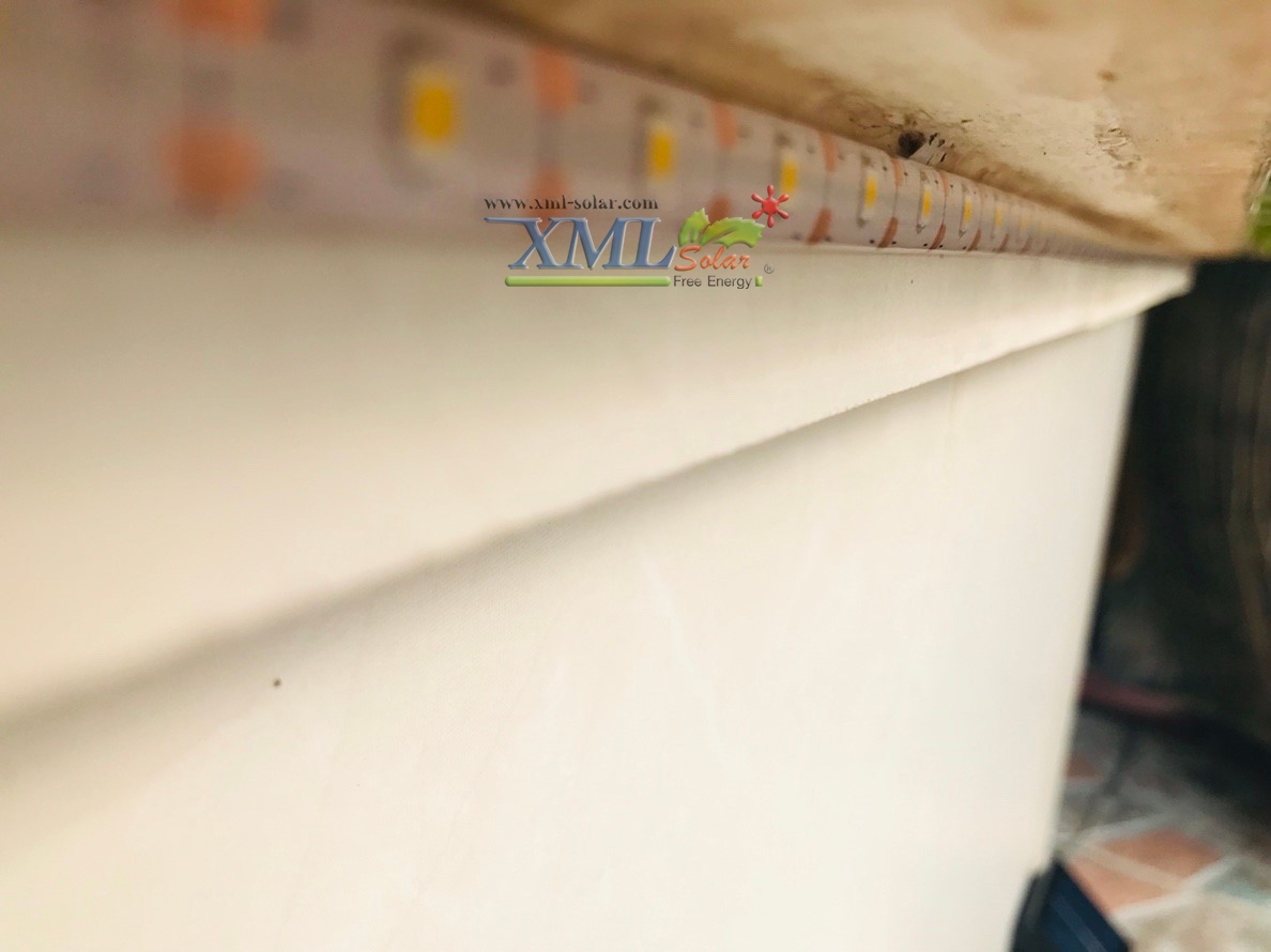 ไฟกระพริบโซล่าเซลล์ รุ่น 90 CHIP SMD LED (8 ฟังก์ชั่น) (เเสง : เหลืองวอมไวท์)