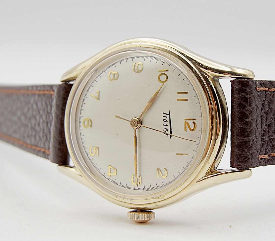 นาฬิกาเก่า TISSOT ออโตเมติกครึ่งรอบ