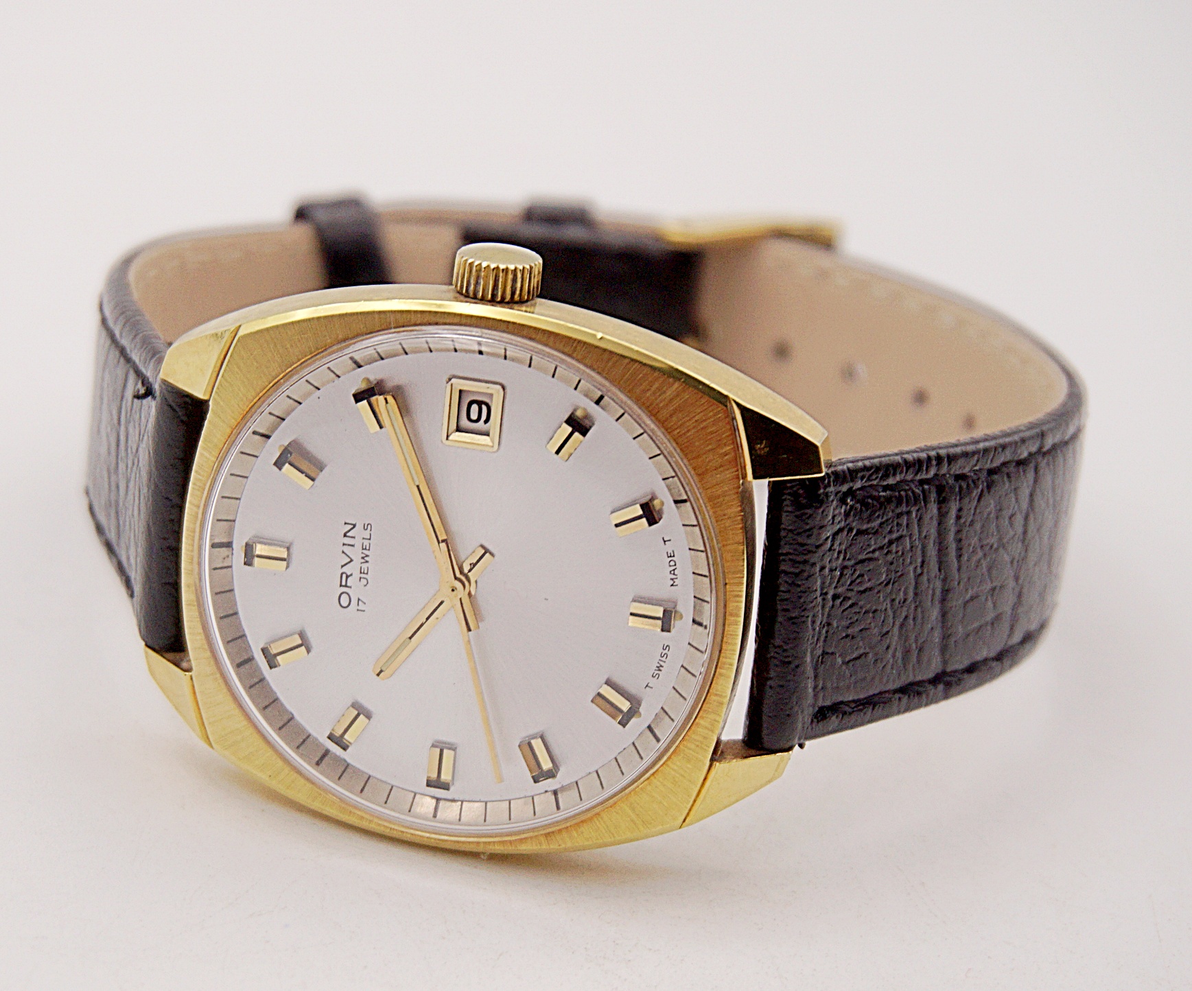 นาฬิกาเก่า ORVIN ไขลาน