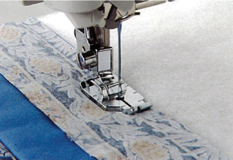 ตีนผีต่อผ้าตะเข็บ 1/4 นิ้ว