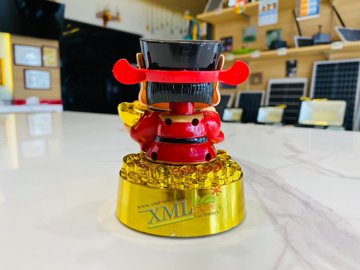 ตุ๊กตาโซล่าเซลล์ ‘ไฉ่ซิงเอี้ย’ เทพเจ้าแห่งโชคลาภ เทพเจ้าร่ำรวย