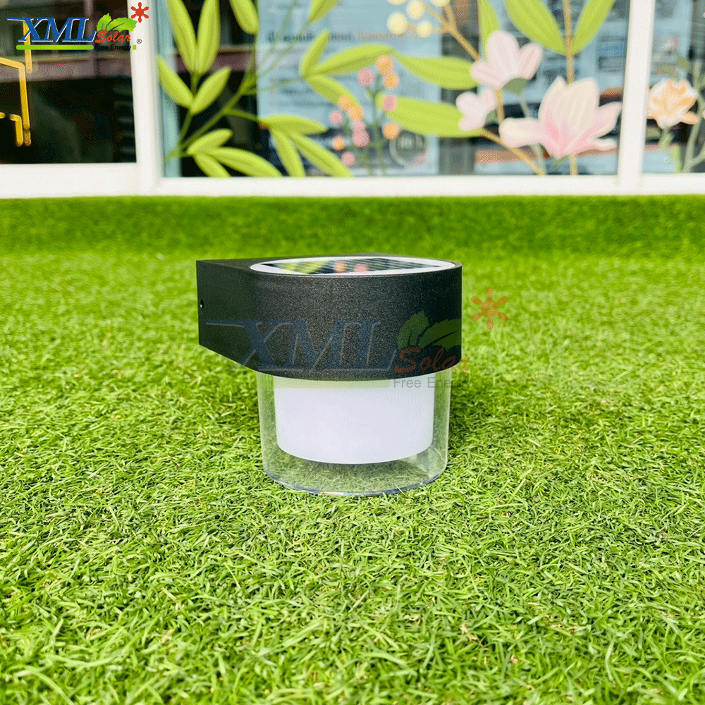 โคมไฟติดผนังโซล่าเซลล์ รุ่น XML-LSXML-168A