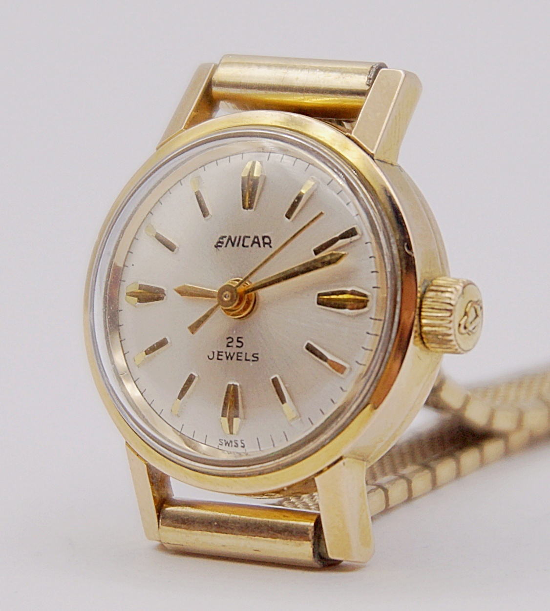 นาฬิกาเก่า ENICAR ไขลาน (สุภาพสตรี)