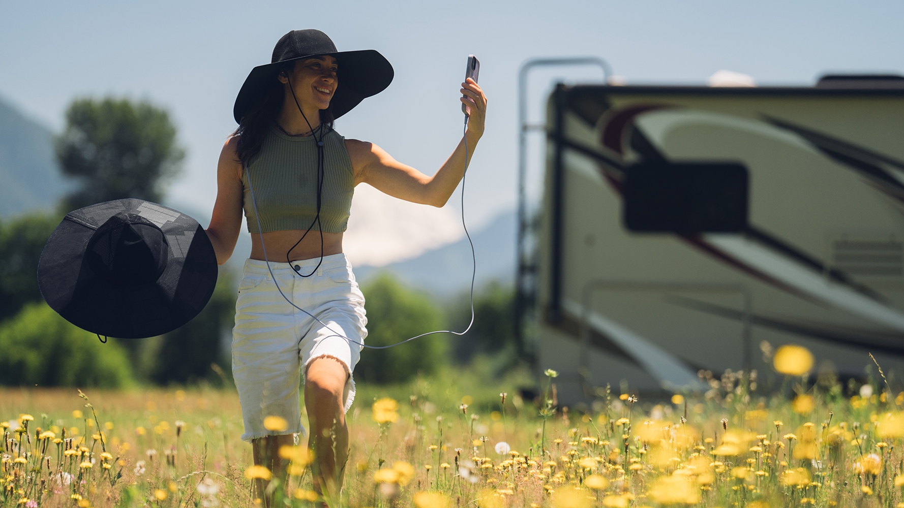 หมวกโซล่าเซลล์ รุ่น POWER HAT