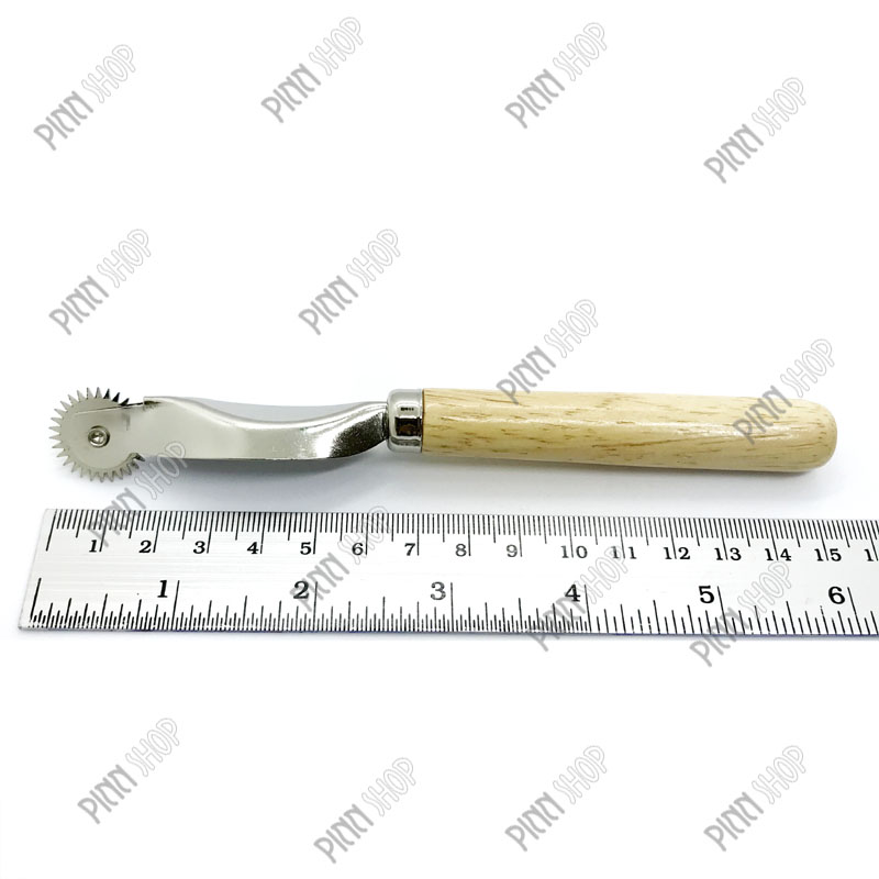 ลูกกลิ้งผ้า ด้ามไม้