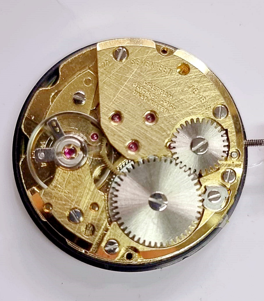 นาฬิกาเก่า WALTHAM ไขลาน