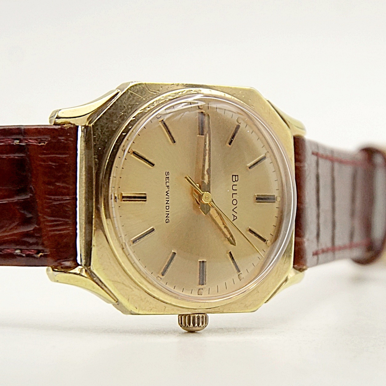 นาฬิกาเก่า BULOVA ออโตเมติก