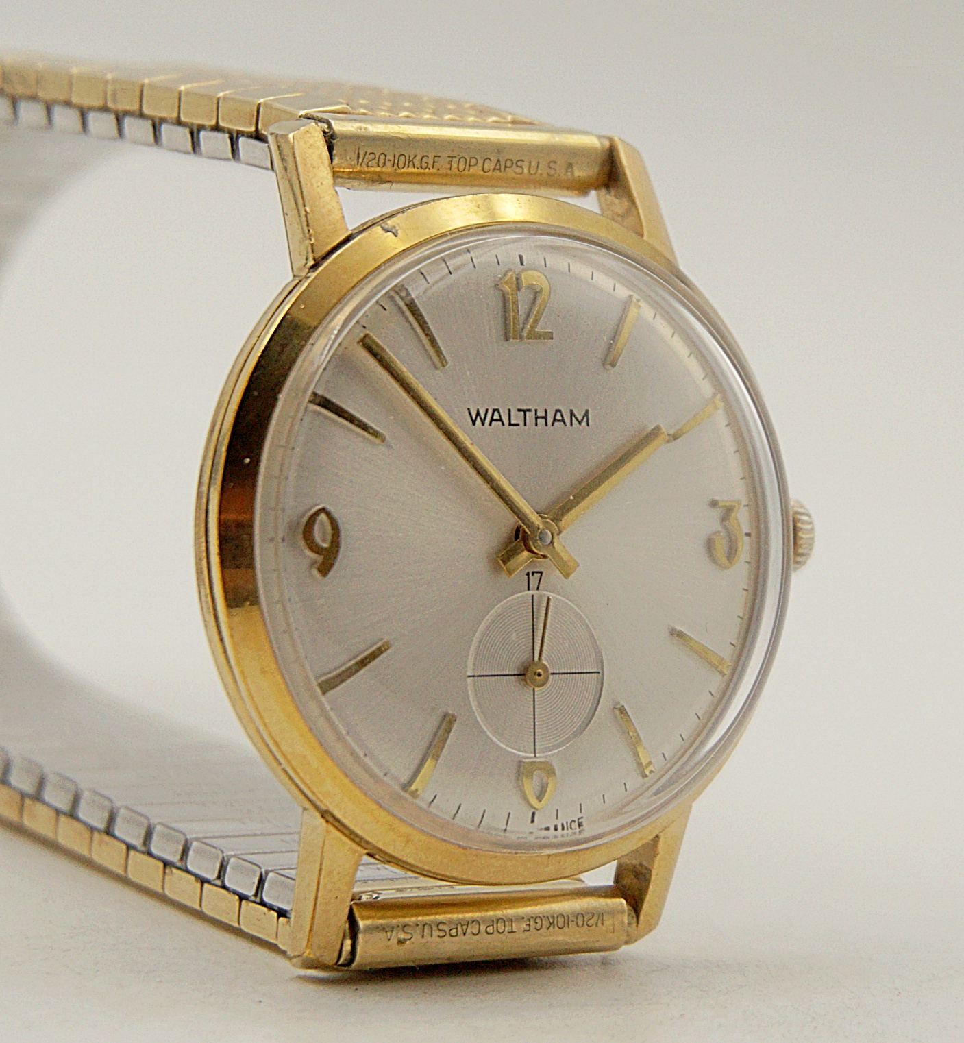 นาฬิกาเก่า WALTHAM ไขลานสองเข็มครึ่ง