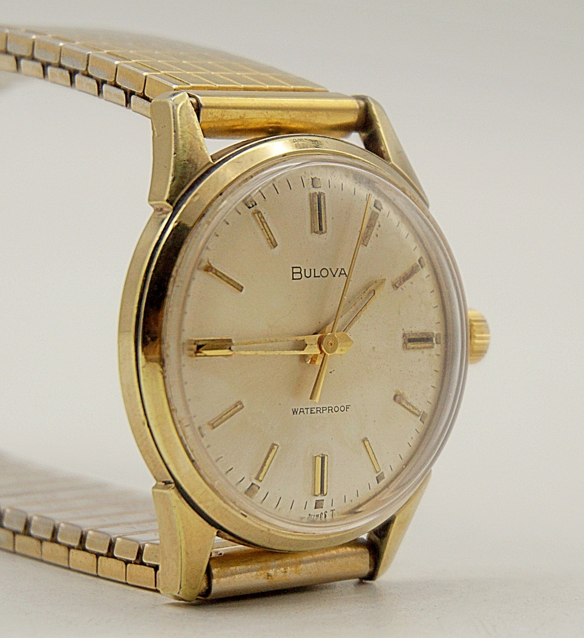 นาฬิกาเก่า BULOVA ไขลาน