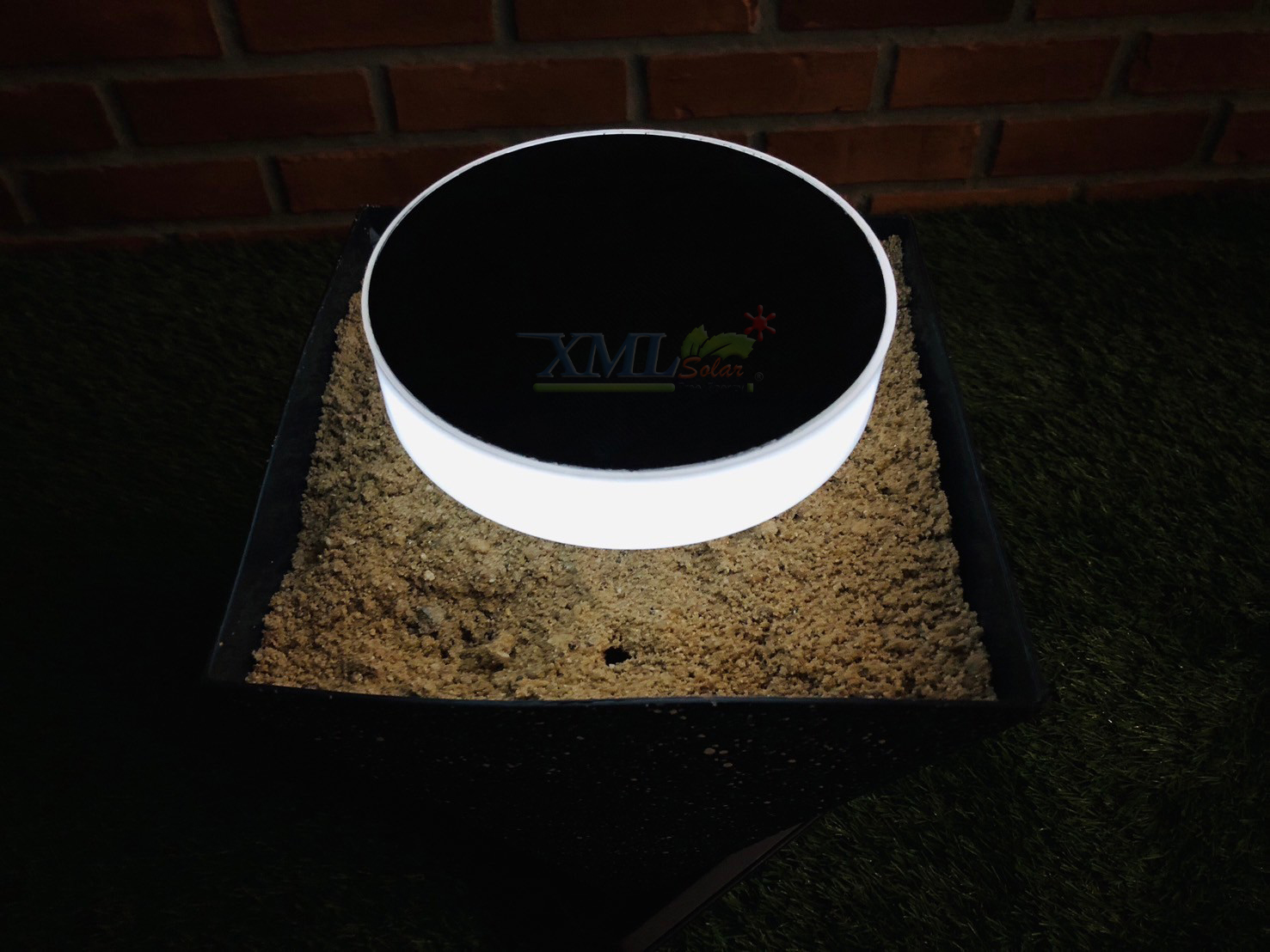 โคมไฟฝังพื้นโซล่าเซลล์ ทรงกลม รุ่น DPD-0544 (แสงขาว + เหลืองวอมไวท์)