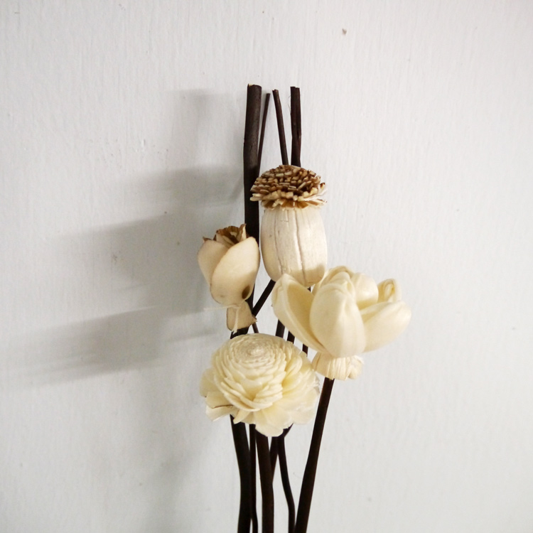 ก้านไม้งา 10" + ดอกไม้ดูดน้ำหอม 5 ช่อ (ดอกไม้ 4 ดอก/ช่อ)