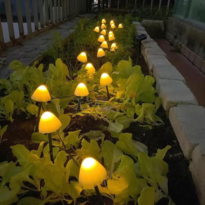 ไฟปักสนามโซล่าเซลล์ รูปเห็ด