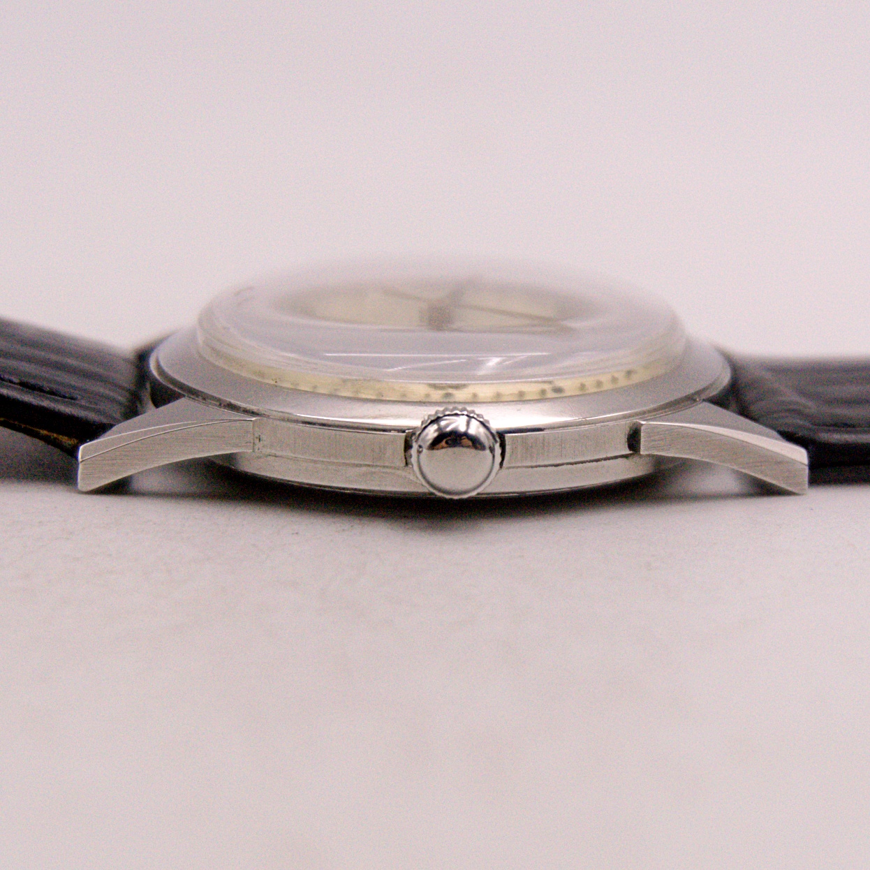 นาฬิกาเก่า LUCERNE ไขลาน