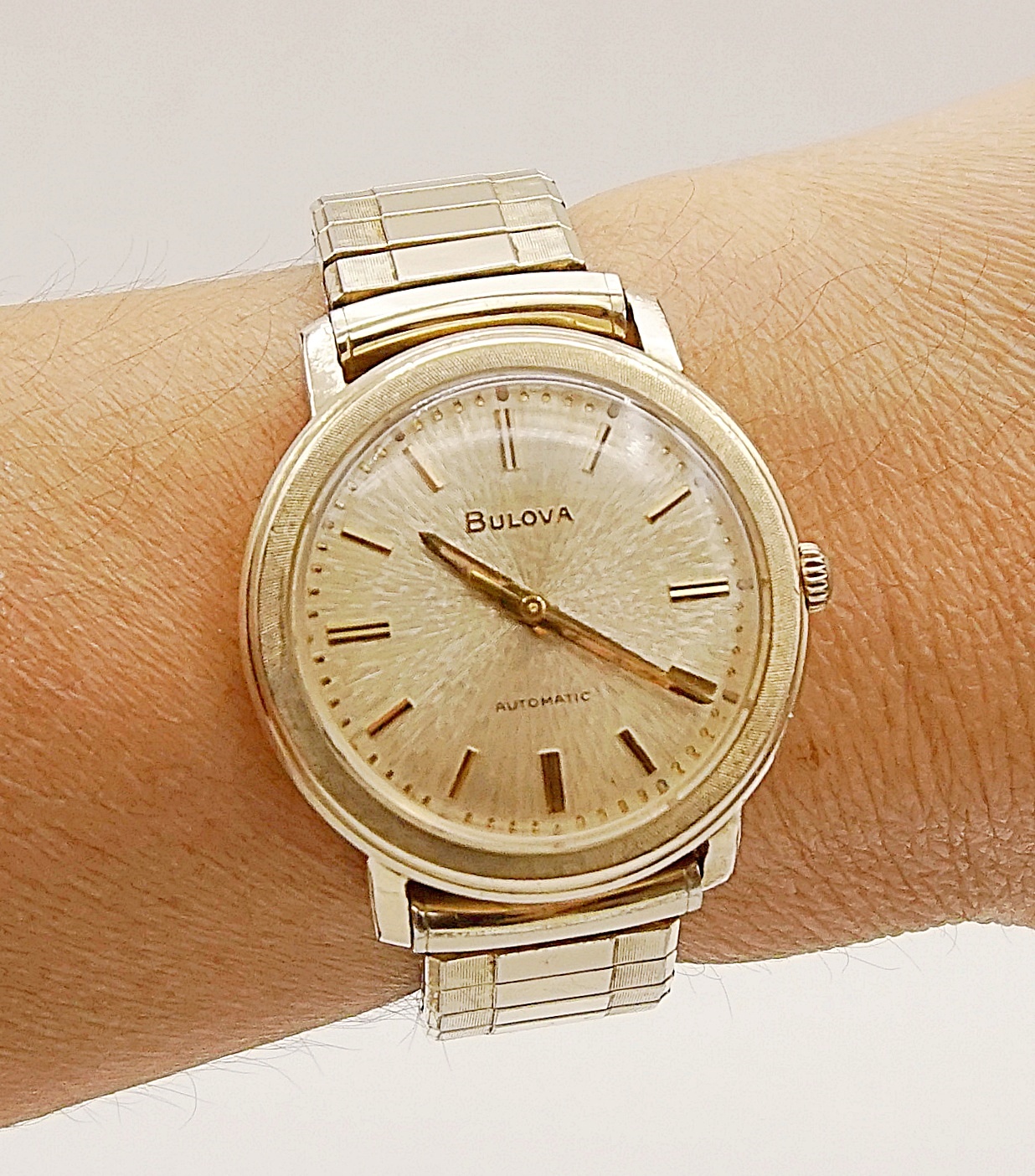 นาฬิกาเก่า BULOVA ออโตเมติก
