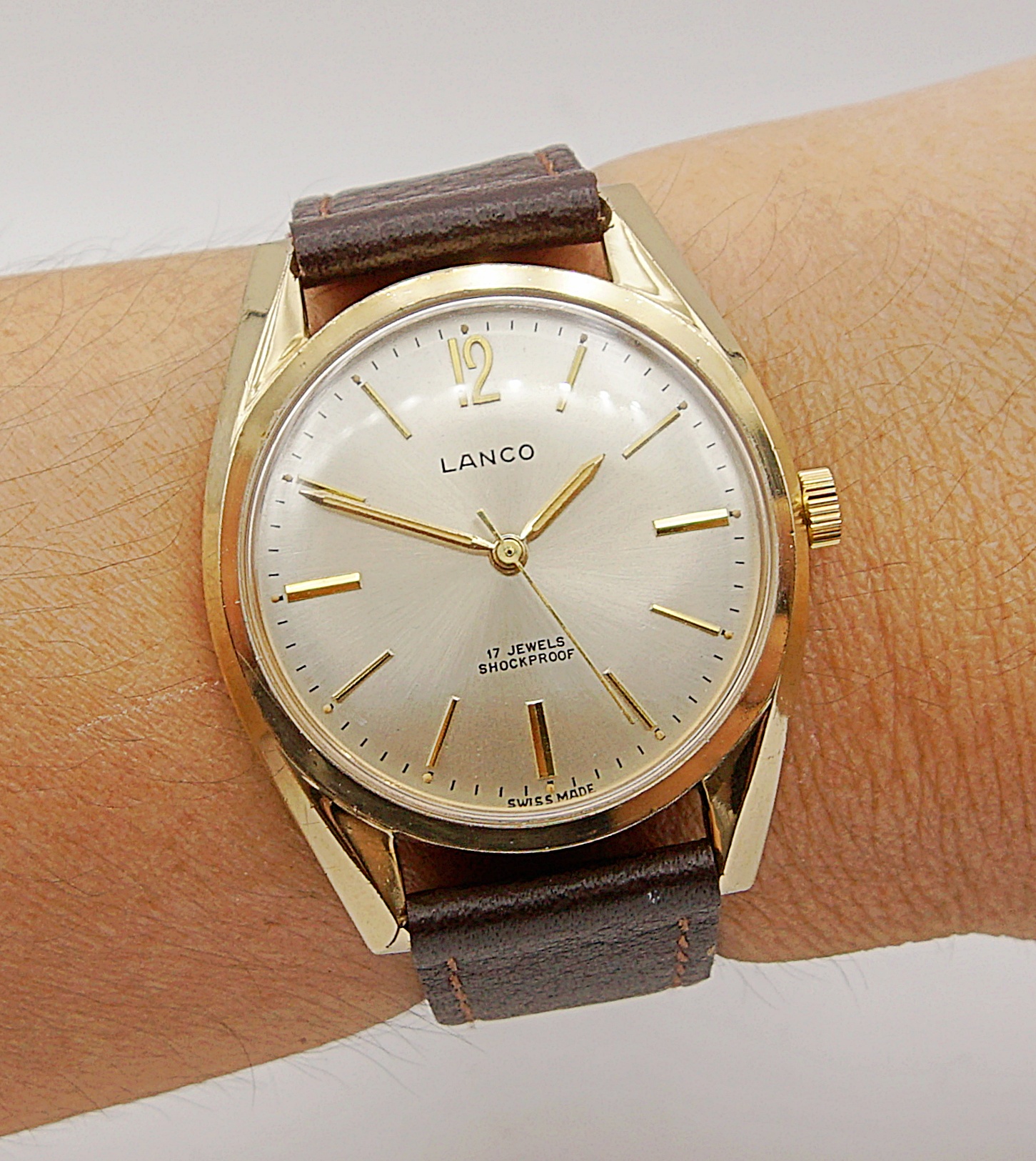 นาฬิกาเก่า LANCO ไขลาน