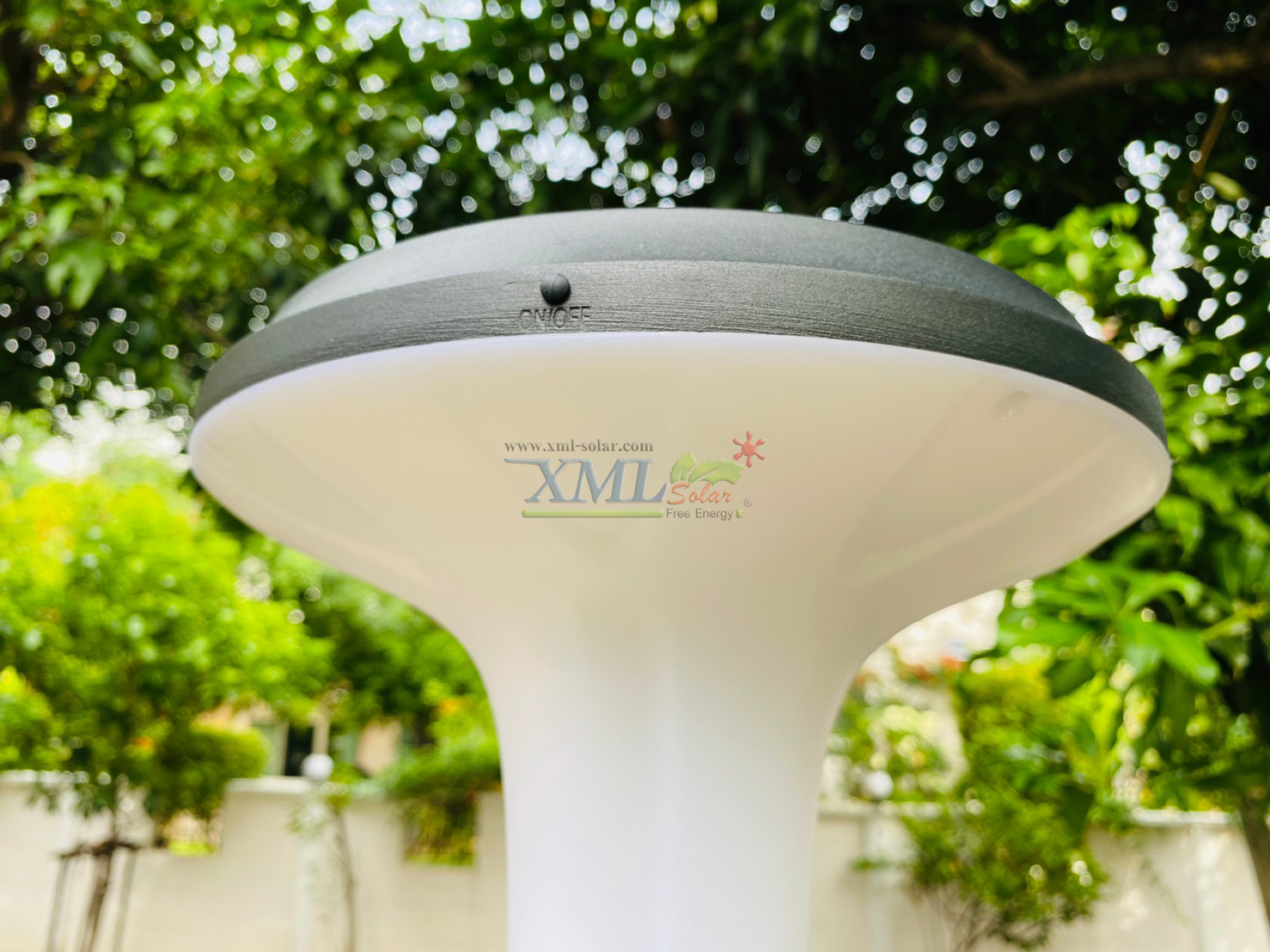 ไฟหัวเสาโซล่าเซลล์ ทรง Plaza 12 Super SMD LED (เเสง : ขาว)