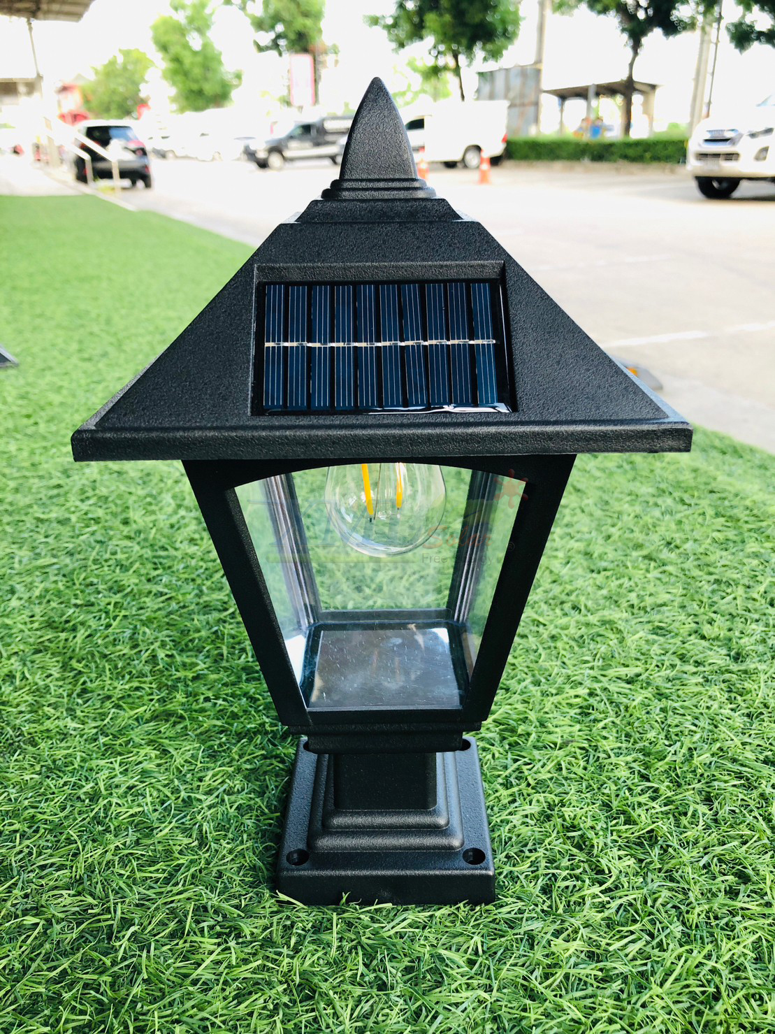 โคมไฟหัวเสาโซล่าเซลล์ รุ่น MD-GFB-A (แสง : เหลืองวอมไวท์)