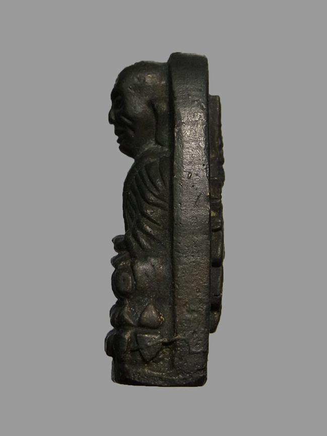 หลวงปู่ทวด พิมพ์พระรอด สก ปี2544