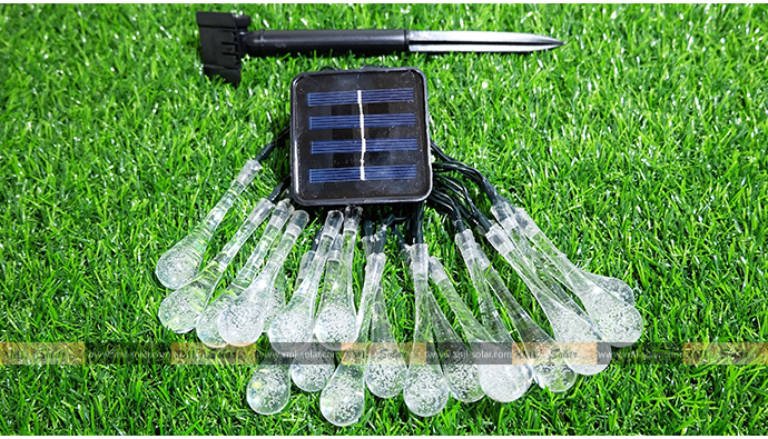 ไฟกระพริบโซล่าเซลล์ รูป หยดน้ำ 30 ชิ้น (เเสง : เหลืองวอมไวท์)