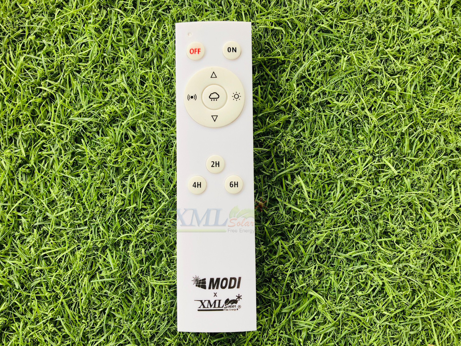 โคมไฟถนนโซล่าเซลล์ 600W รุ่น MD-SLT30-600W (แสง : ขาว)