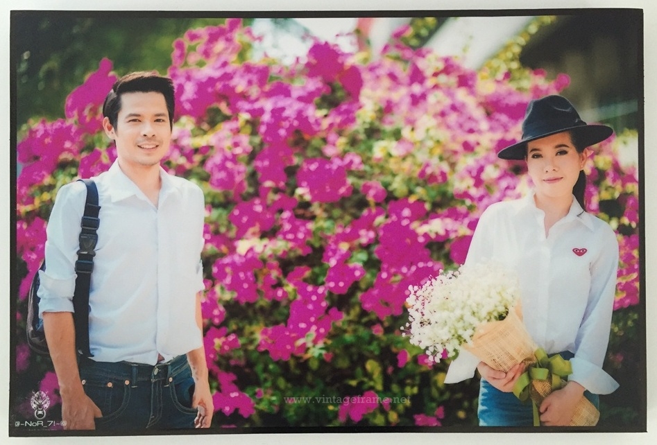 กรอบลอยราคาถูก ขนาด 12x18 นิ้ว