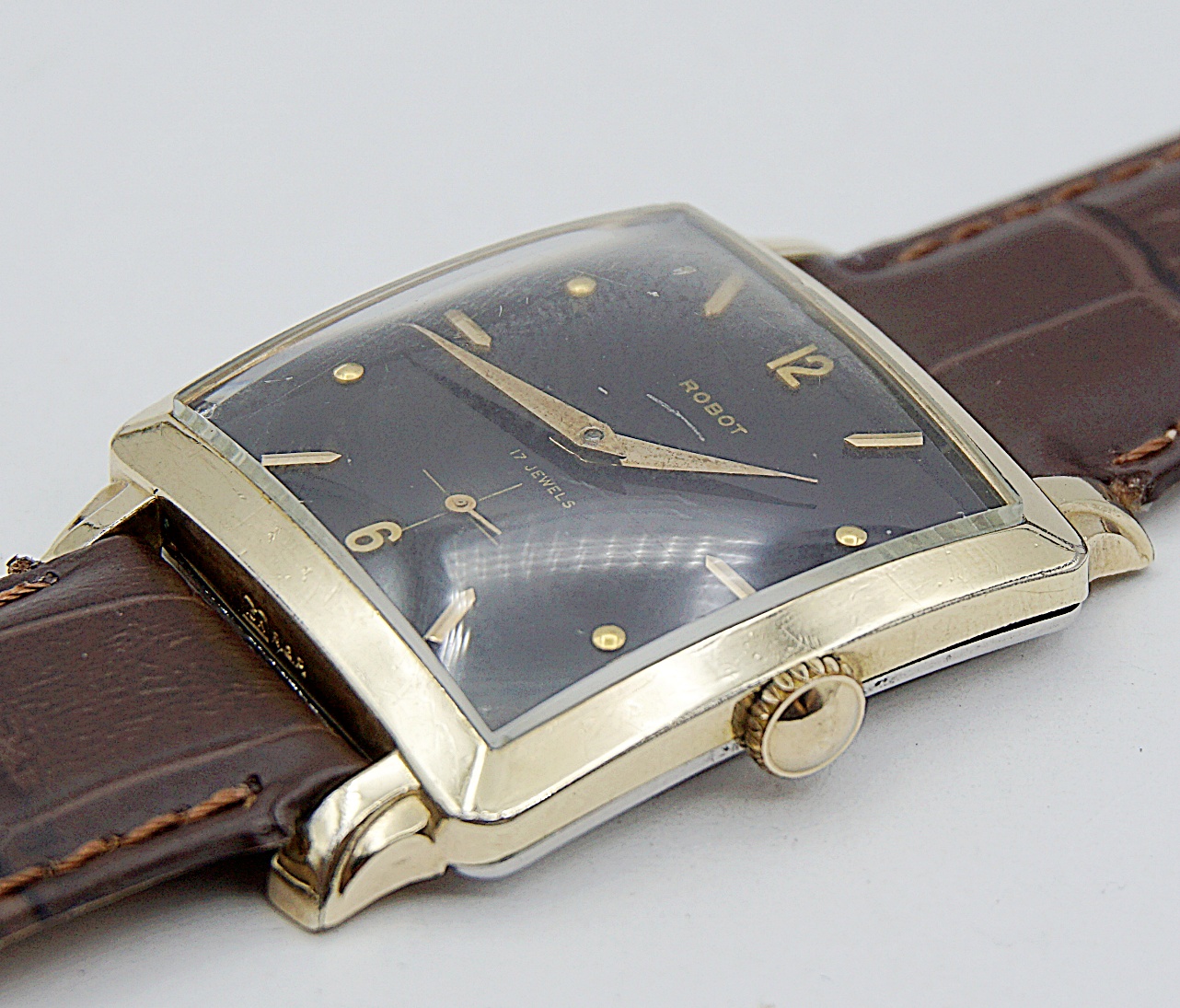 นาฬิกาเก่า ROBOT ไขลาน