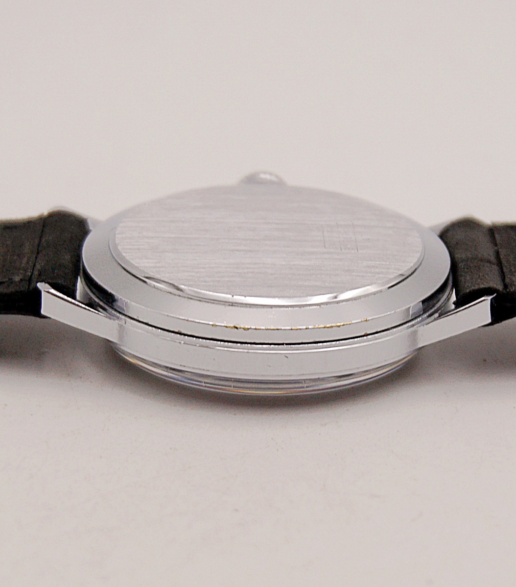 นาฬิกาเก่า MINNIE MOUSE ไขลาน