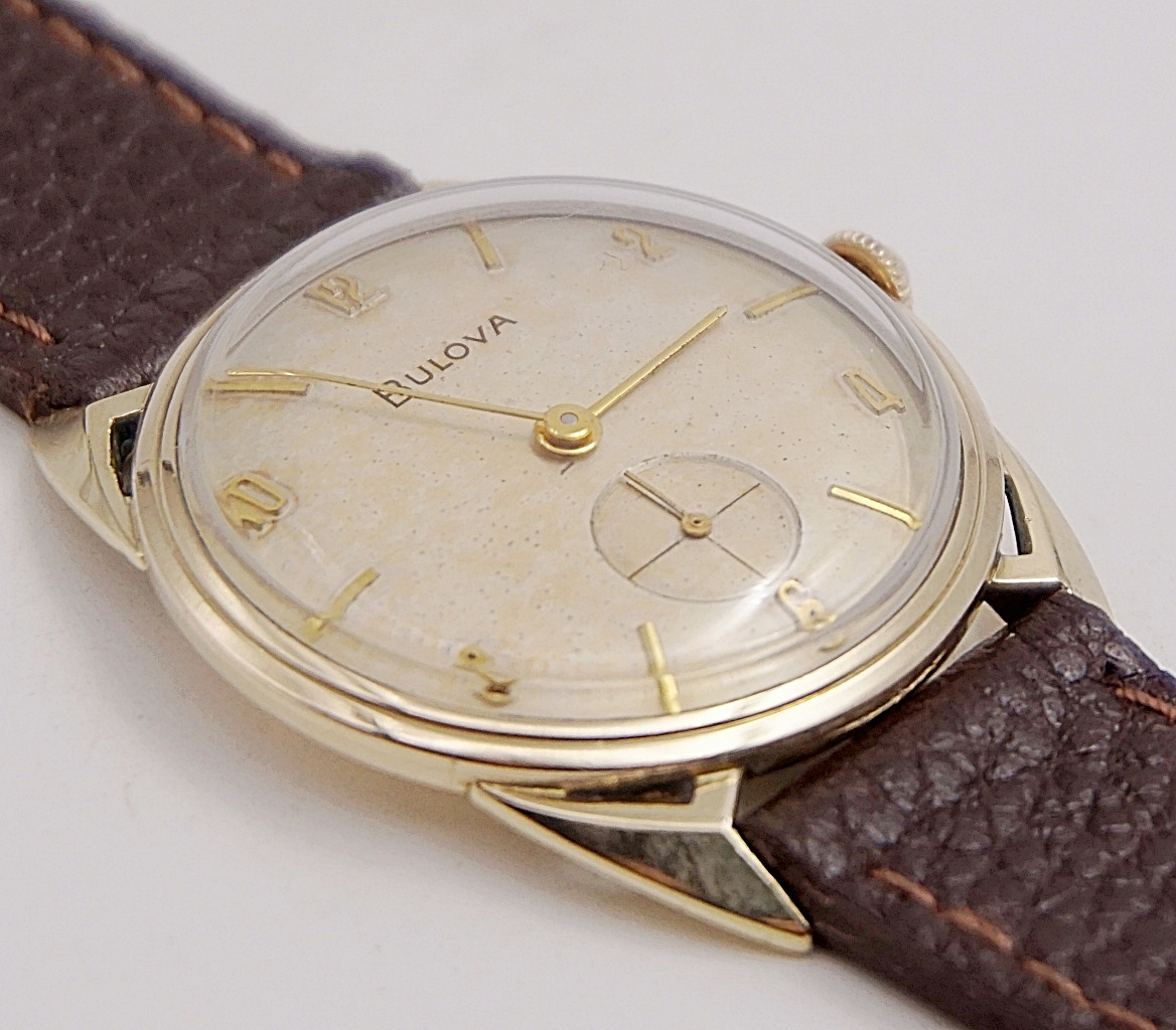 นาฬิกาเก่า BULOVA ไขลาน