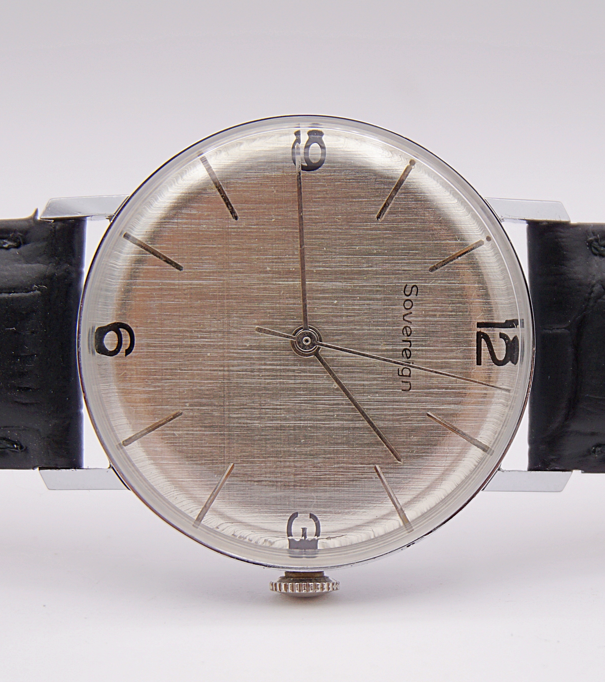 นาฬิกาเก่า SOVEREIGN ไขลาน