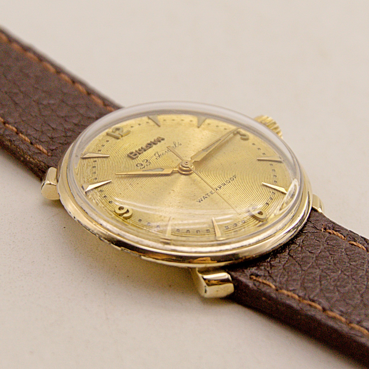 นาฬิกาเก่า BULOVA ไขลาน