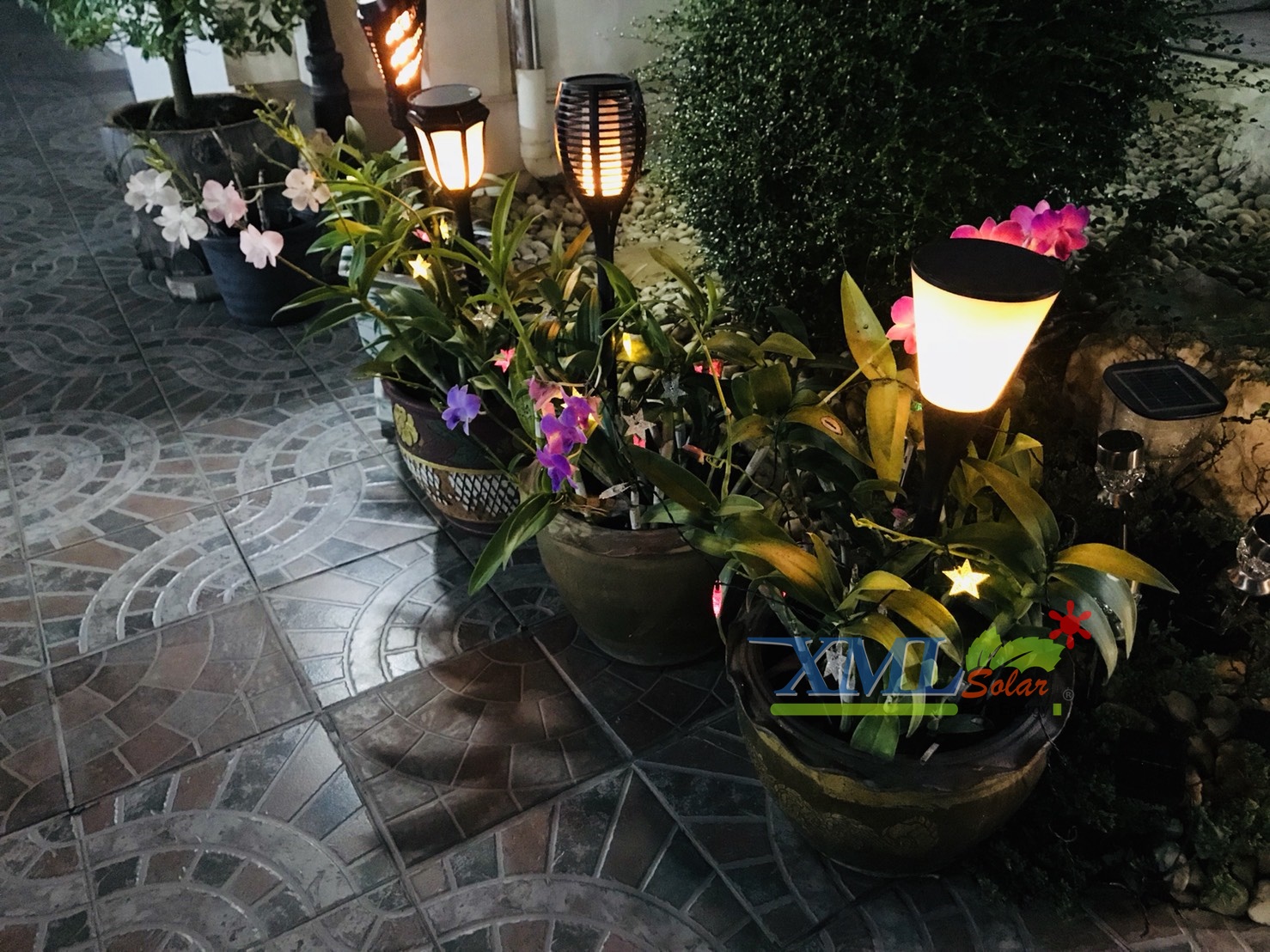 ไฟกระพริบโซล่าเซลล์ ทรงดาว 30 ดวง (เเสง : หลากสี)