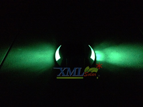 ไฟหมุดถนนโซล่าเซลล์ 6 LED รุ่น Robot (เเสง : เขียวกระพริบ)