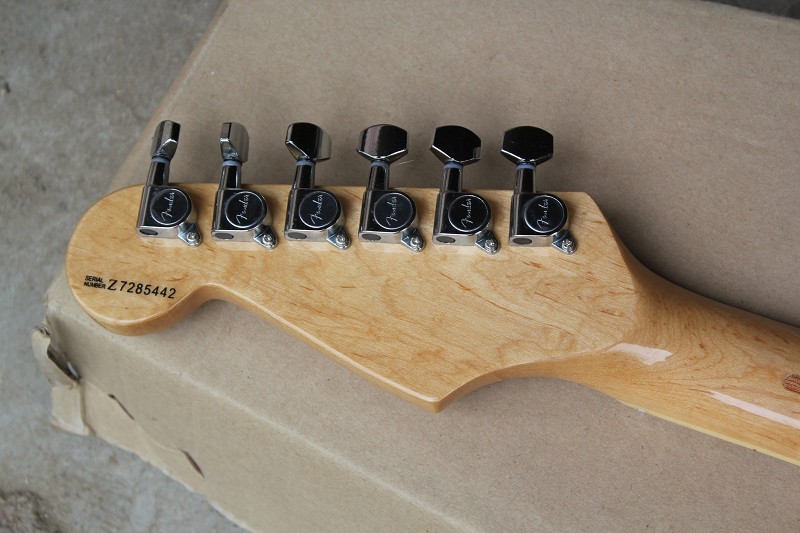 fenderStyle stratocaster